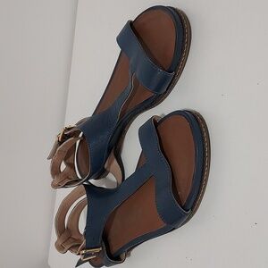 Elegant Navy Leather Sandals
